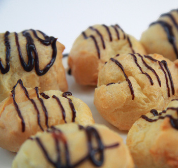 Bele i crne profiterole
po Vašem ukusu